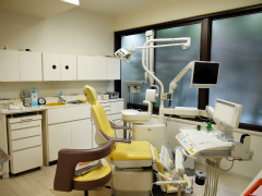高峰歯科院の診療台２